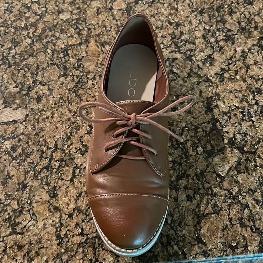 Gently worn Aldo’s flats